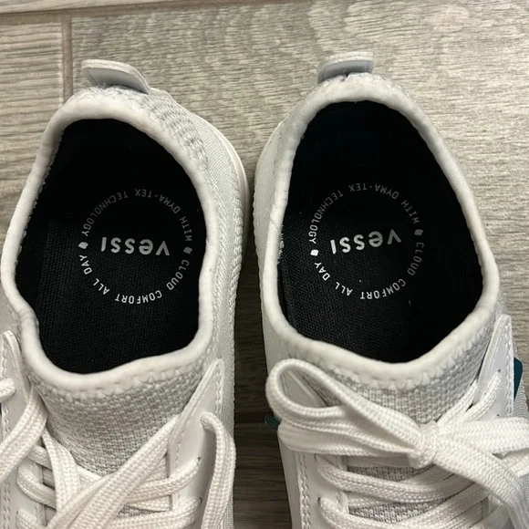 Vessi Weekend Sneaker- Waterproof - Picture 6 of 9